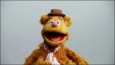 Dans "Muppet Show", Fozzie est :