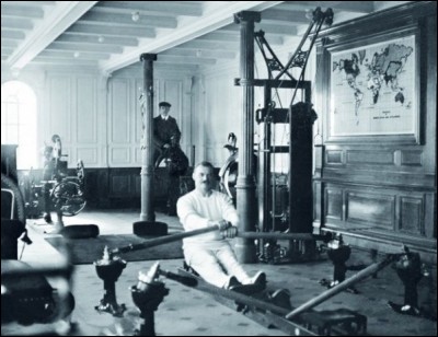 Une salle de gymnastique en 1912 , où ?