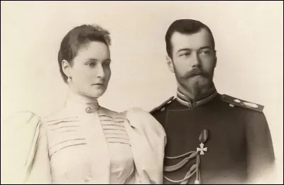 Quel est cet homme (ici en compagnie de sa femme) ?