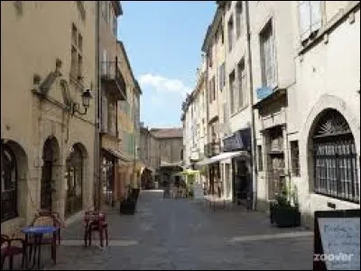 Comment appelle-t-on les habitants d'Aubenas (Ard&egrave;che) ?