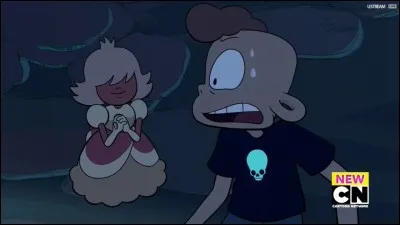 Comment s'appelle le saphir orange ?