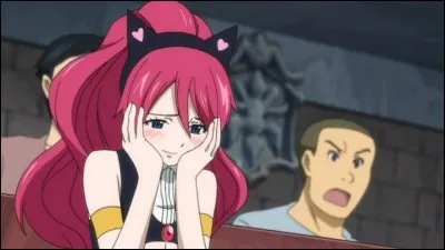 Qui est cette femme qui a pour cousine Sherria, qui est amoureuse de Léon avant de le laisser tomber pour Ren ?