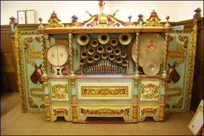 Comment appelle-t-on cet orgue de manèges et carrousels ?
