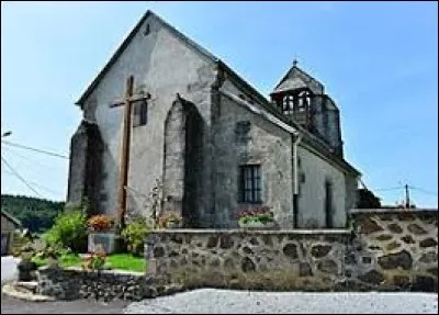 Petit village de 80 habitants, dans l'arrondissement d'Ussel, Couffy-sur-Sarsonne se situe dans le département limousin ...
