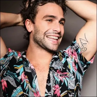 Quel est le nom de famille de l'acteur prénommé Gastón ?