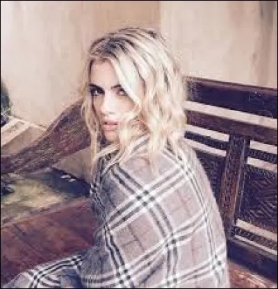 Quel est le nom de famille de l'actrice prénommée Chiara ?