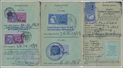 L'usage du timbre n'est pas réservé à la Poste, où peut-on ou pouvait-on acheter d'autres timbres ?