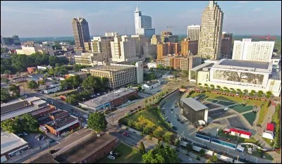 Cette ville des Etats-Unis, capitale de la Caroline du nord, c'est :