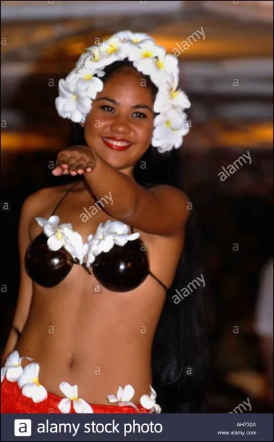 L'incitatrice à la consommation se fait inviter à boire un coup dans un bar, pour vendre des légumes, des noix, ou tout autre produit de consommation. (Le fait d'être une femme jeune et jolie constitue un plus non négligeable lors de l'entretien d'embauche.)