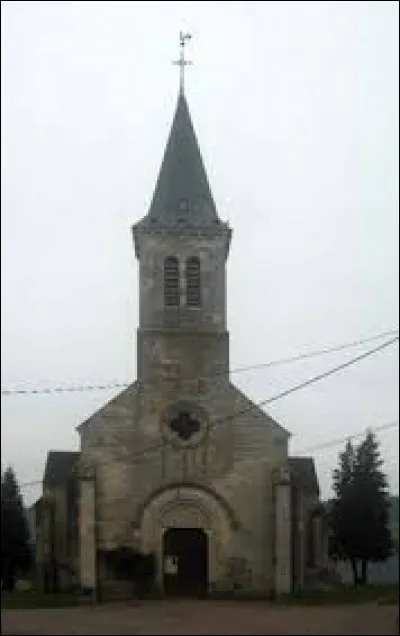 Voici l'église Saint-André de Mont-et-Marré. Village de l'ancienne région Bourgogne, il se situe dans le département ...