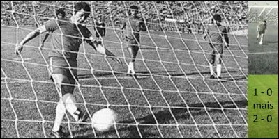 Sport et politique !
Lors du match Chili  URSS, comptant pour les qualifications à la coupe du monde de football de 1974, Francisco Valdés marqua le seul but du match. Ce match avait une connotation de politique internationale très marquée !
Quelle en est la raison ?