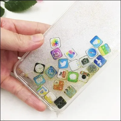 Thomas Edison a inventé le téléphone.