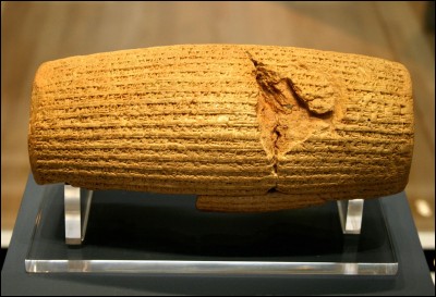 Quel Etat de l'Antiquité est considéré comme étant à l'origine du concept des droits de l'homme (sous le règne de Cyrus le Grand) ?