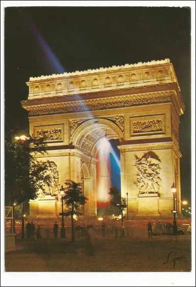 Quelles sont ses dimensions, en m&egrave;tres ?