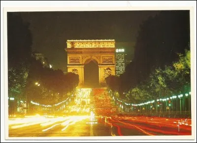 Il a &eacute;t&eacute; construit en pierres de...