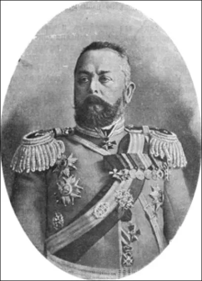 Commandant de la deuxième armée russe en août 1914, il dirige l'invasion de la Prusse-Orientale. Après le désastre de Tannenberg, il se suicide le 29 août 1914.