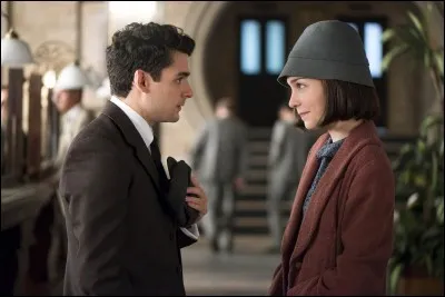 Pourquoi le frère de Pablo doit-il le remplacer au travail ?