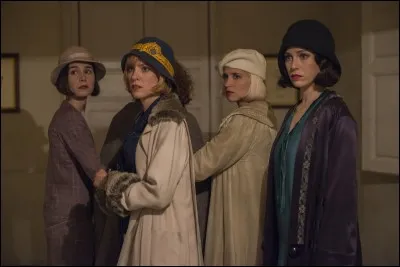 Comment se nomment les amies de Lidia ?