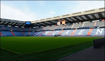 Où se situe ce stade ?
Ville d'une capacité de 104 320 habitants où l'on peut admirer l'Abbaye-aux-Hommes et l'Abbaye-aux-Femmes ainsi que son Mémorial.