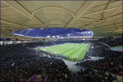 Où se trouve ce stade ?
Ville d'une capacité de 447 340 habitants où l'on peut admirer le Capitole, la basilique Saint-Sernin, et qui est surnommée "la ville rose".