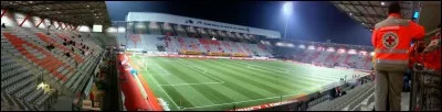 Où se trouve ce stade ?
Ville d'une capacité de 105 380 habitants où l'on peut admirer la place Stanislas, le parc de la Pépinière et la place de la Carrière.