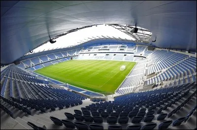 Où se trouve ce stade ?
Ville d'une capacité de 174 160 habitants où l'on peut admirer le musée d'art moderne André Malraux, le grand port et le jardin suspendu.