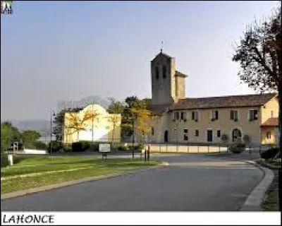 Nous continuons avec les habitants de Lahonce (Pyrénées-Atlantiques), qui se nomment les ...
