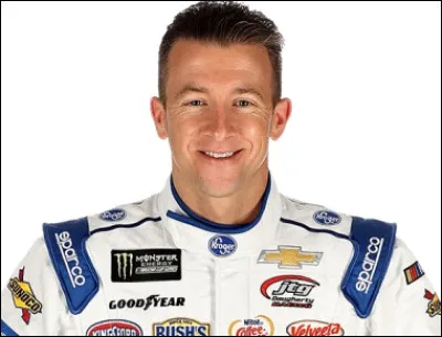Ce pilote s'appelle A.J Allmendinger.