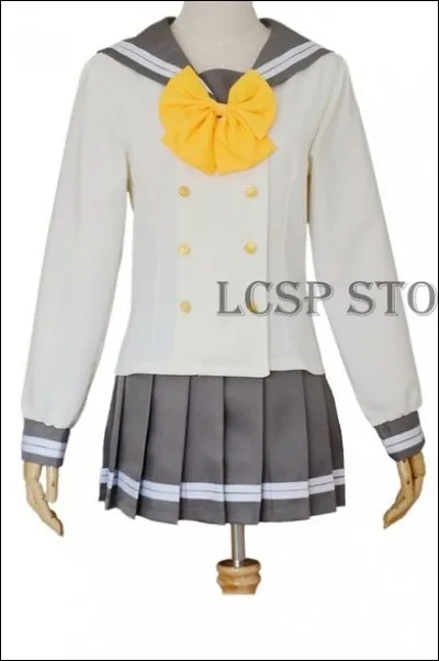 De quel animé provient cet uniforme ?