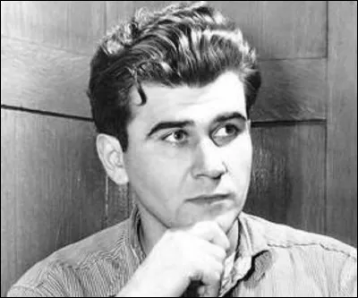 Comment &eacute;tait surnomm&eacute; William Heirens : "Le tueur au ......" ?