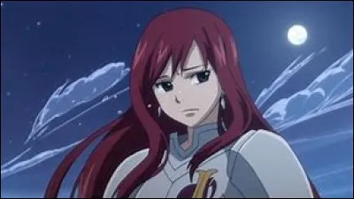 Quel âge a Erza au début de l'histoire ?