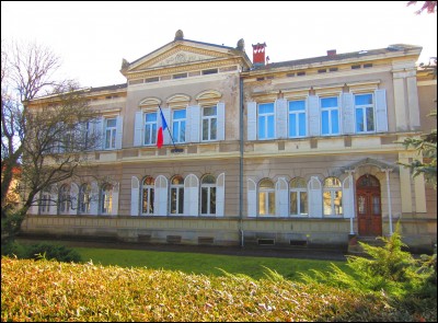 Quelles sont les sous-préfectures du département ?