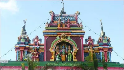 Quel est le 3e grand dieu de l'hindouisme avec Brahma et Vishnu ?