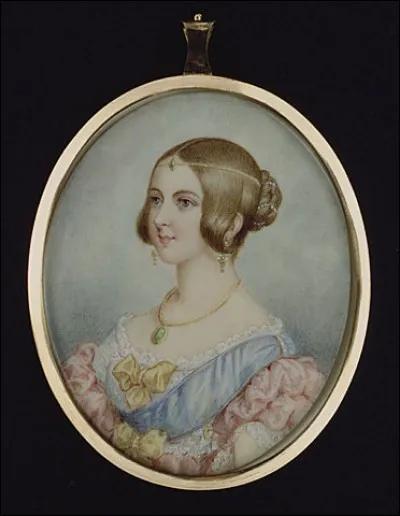 Quelle est cette reine d'Angleterre de 1837 à 1901 qui eut neuf enfants et sous le règne de laquelle l'Empire britannique colonisa une grande partie de l'Afrique ?