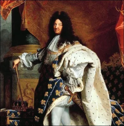 Petit-fils d'Henri IV, Louis XIV se fait couronner en 1643. Il emmène ensuite sa cour à Versailles et, passionné d'arts, se fait entourer par de grands artistes : Molière, Le Nôtre, Le Brun... Le roi ne tolère aucune opposition à son règne sans partage, et mène des guerres incessantes qui finissent par ruiner le royaume. Combien d'années aura-t-il régné ?