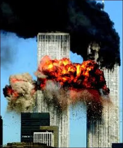 Quel commandant est mort deux jours avant les attentats qui ont frappé les USA en 2001 ?