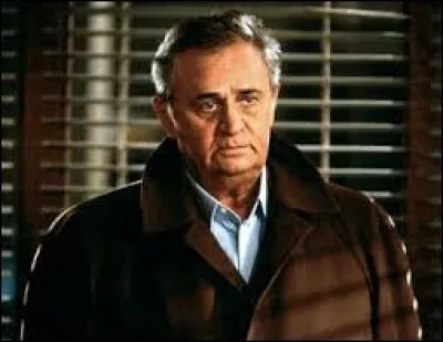 L'acteur Bruno Cremer jouait le r&ocirc;le du commissaire Navarro dans la s&eacute;rie t&eacute;l&eacute;vis&eacute;e "Navarro".