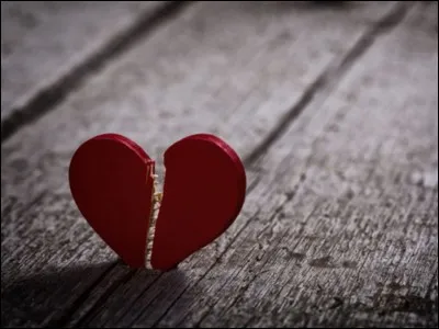 Le gar&ccedil;on/la fille que tu aimes te demande de l'aider &agrave; avouer ses sentiments &agrave; ta/ton pote :