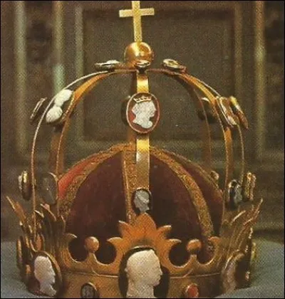 Qui a porté cette couronne ?