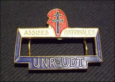 Charles de Gaulle était le candidat de la droite gaulliste et du parti UNR-UDT, mais que veut dire UNR ?