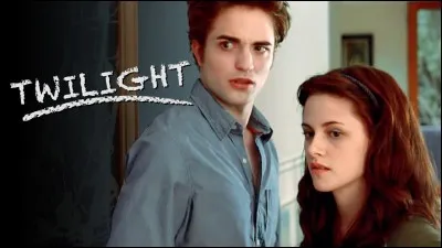 Quel est le premier film tiré de la série de romans ''Twilight'' de Stephenie Meyer ?