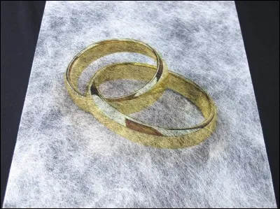 Humphrey Bogart et Lauren Bacall, sa quatri&egrave;me &eacute;pouse, avaient vingt-cinq ans d'&eacute;cart.