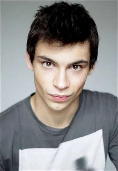 Comment s'appelle cet acteur ?