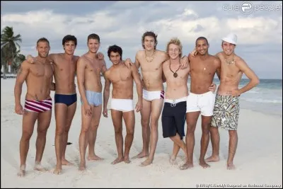 Comment s'appelait l'île dans la saison 8 où il n'y avait que les tentateurs et les femmes en couple ?