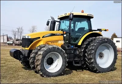 Quel est l'outil principal du fermier ?