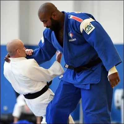 Comment s'appelle ce champion de judo ?
