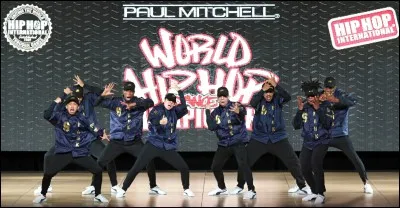 Comment appelle-t-on la danse de rue ?