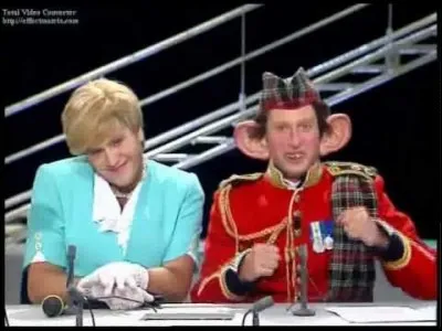 Le fameux duo arrive déguisé en Charles et Diana. Quel rappeur, leader du groupe Body Count, avait l'air gêné par les commentaires de Lady Diana (José Garcia) ?