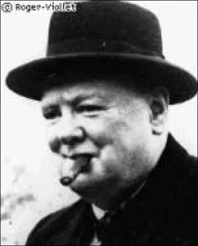 Qui fut Premier ministre du Royaume-Uni de 1940 à 1945 et de 1951 à 1955 ?