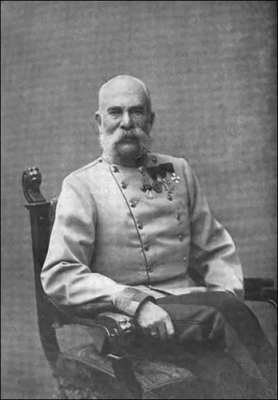 Quel monarque autrichien était néo-absolutiste ?